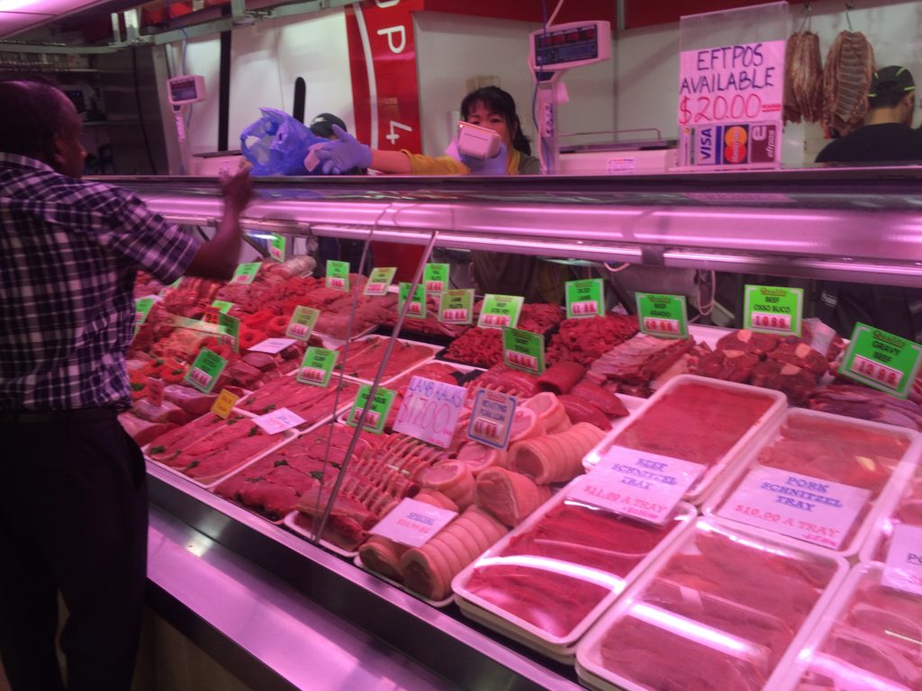お肉