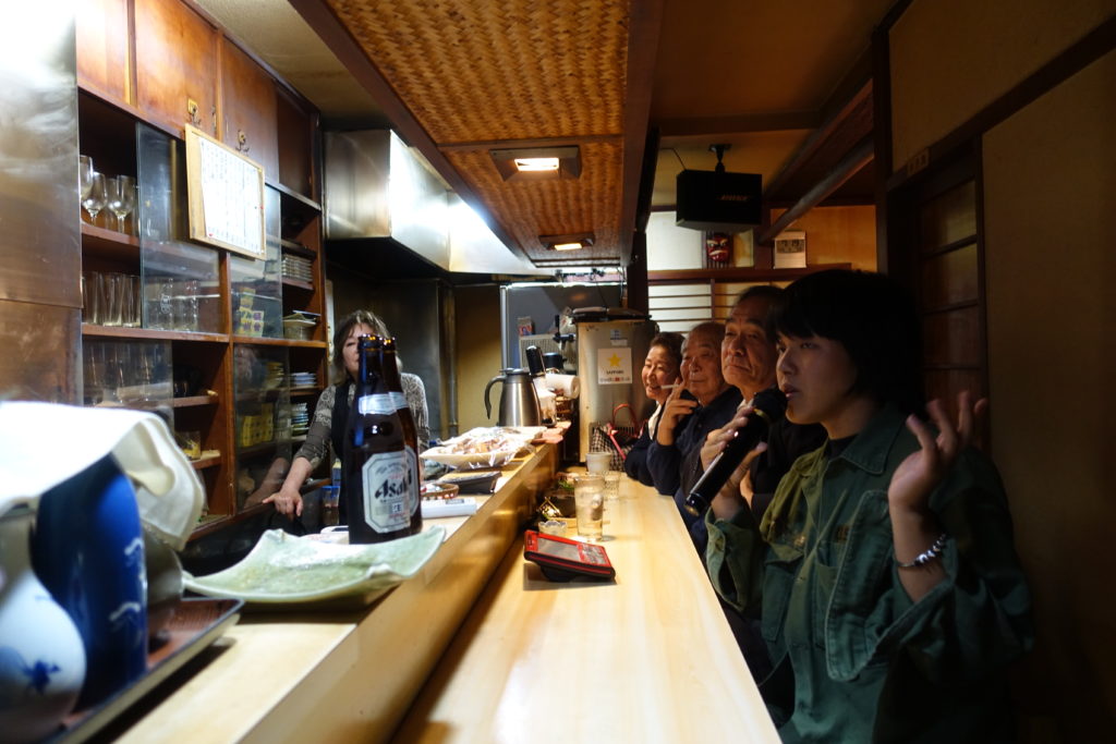 居酒屋