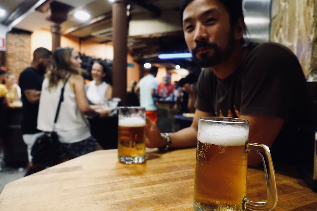 bar